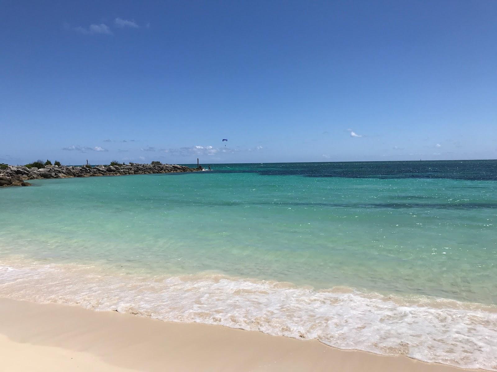 Lucaya beach