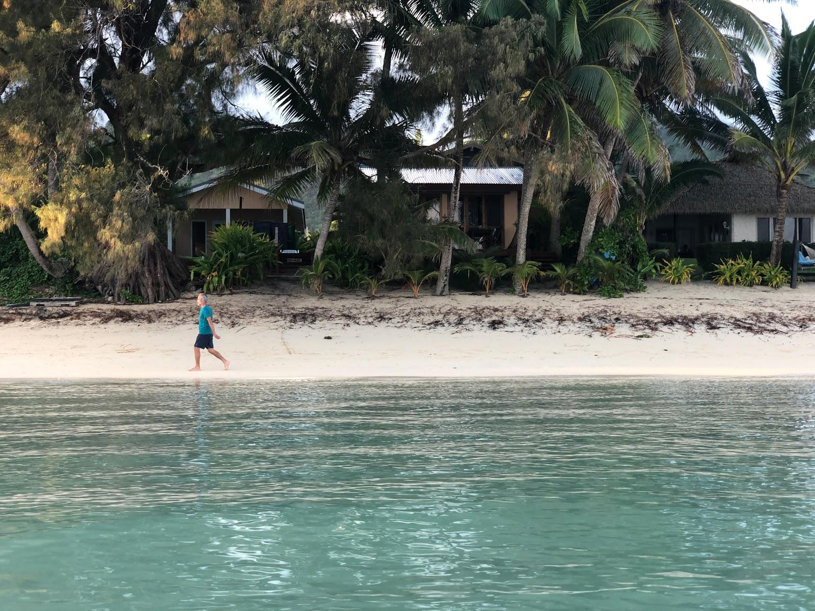 Titikaveka Beach