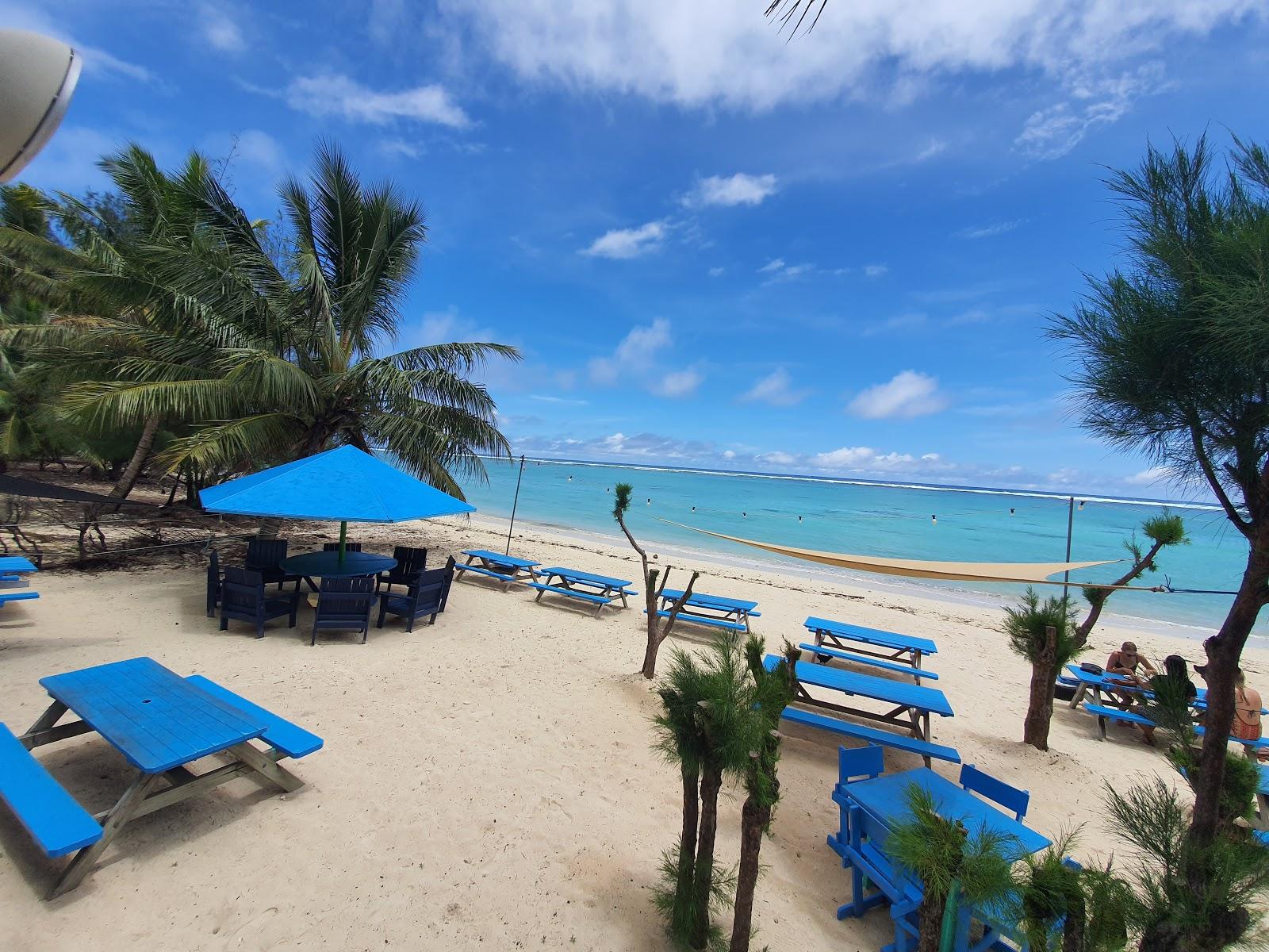 Nikao Beach