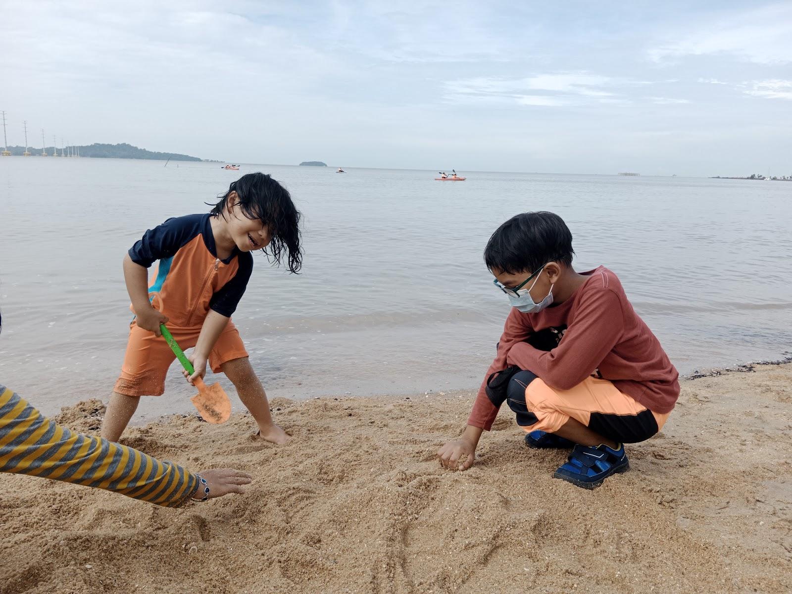 Siring Beach
