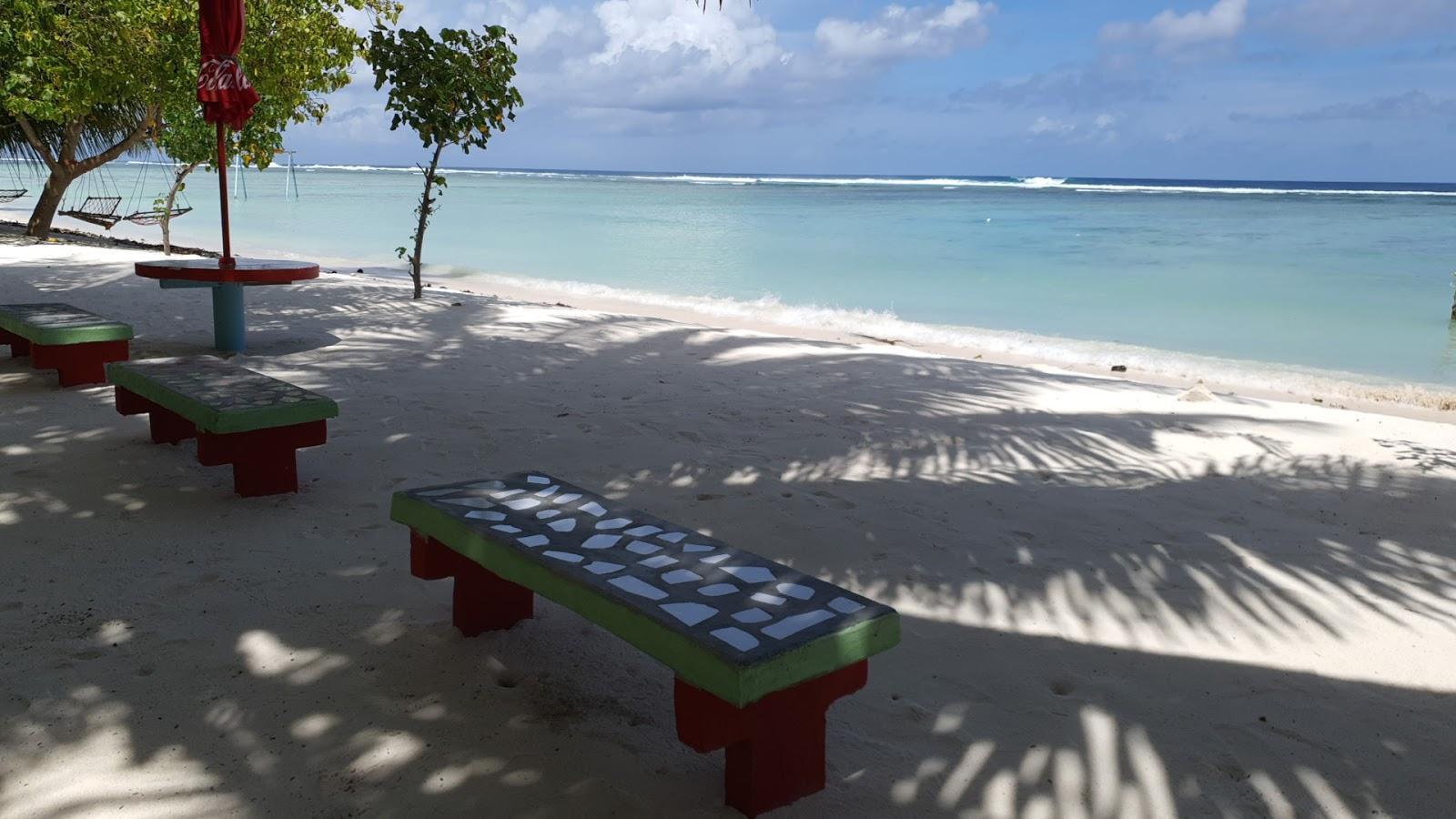 Fonadhoo Beach
