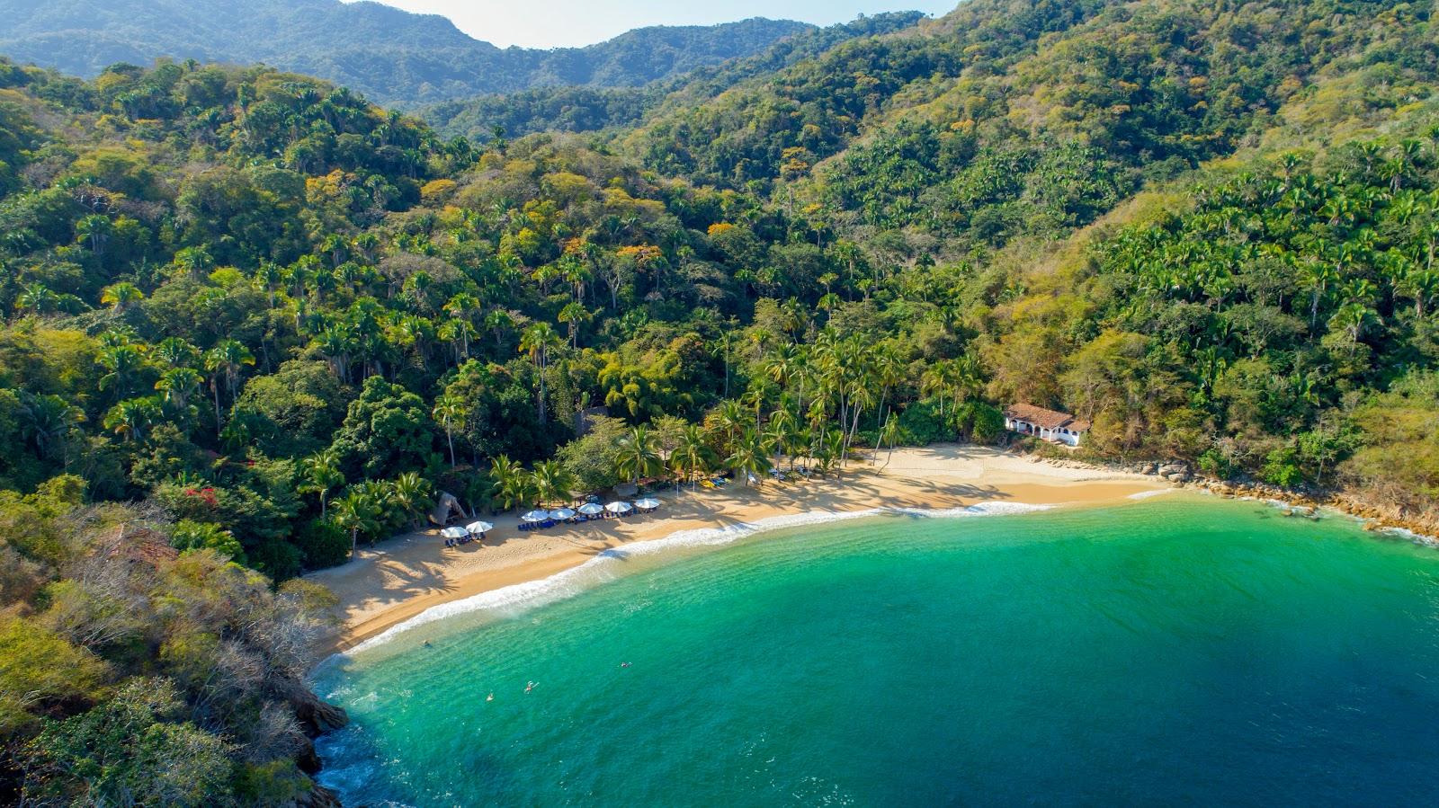 Majahuitas beach