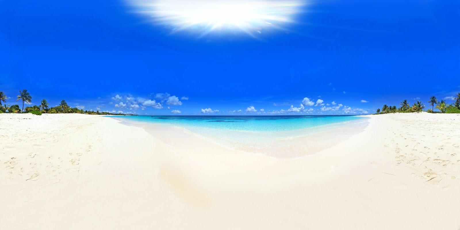 Shoal Bay beach