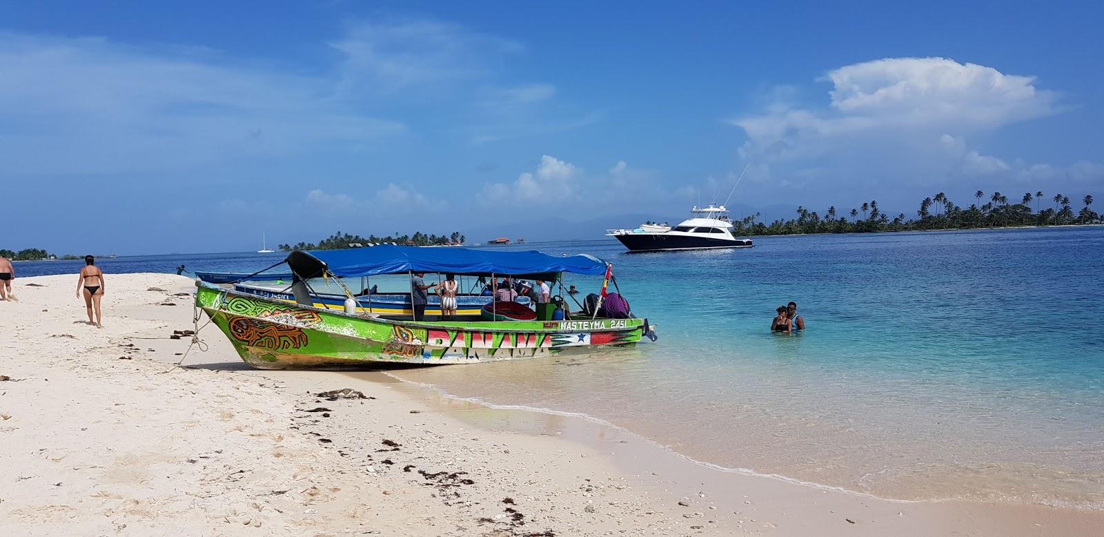 Grassland Island beach