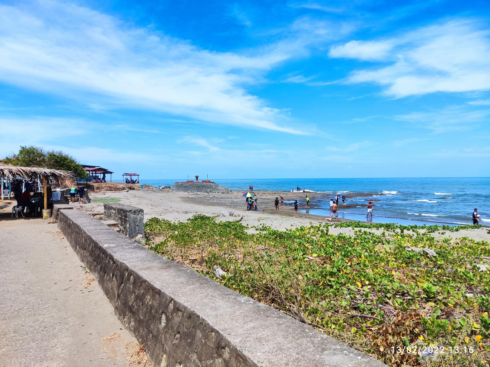 Uverito Beach