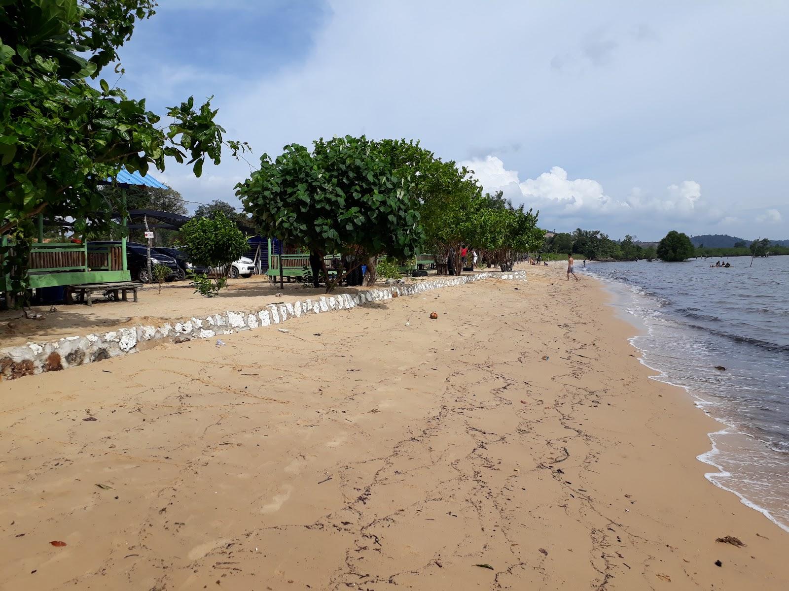 Zore Beach