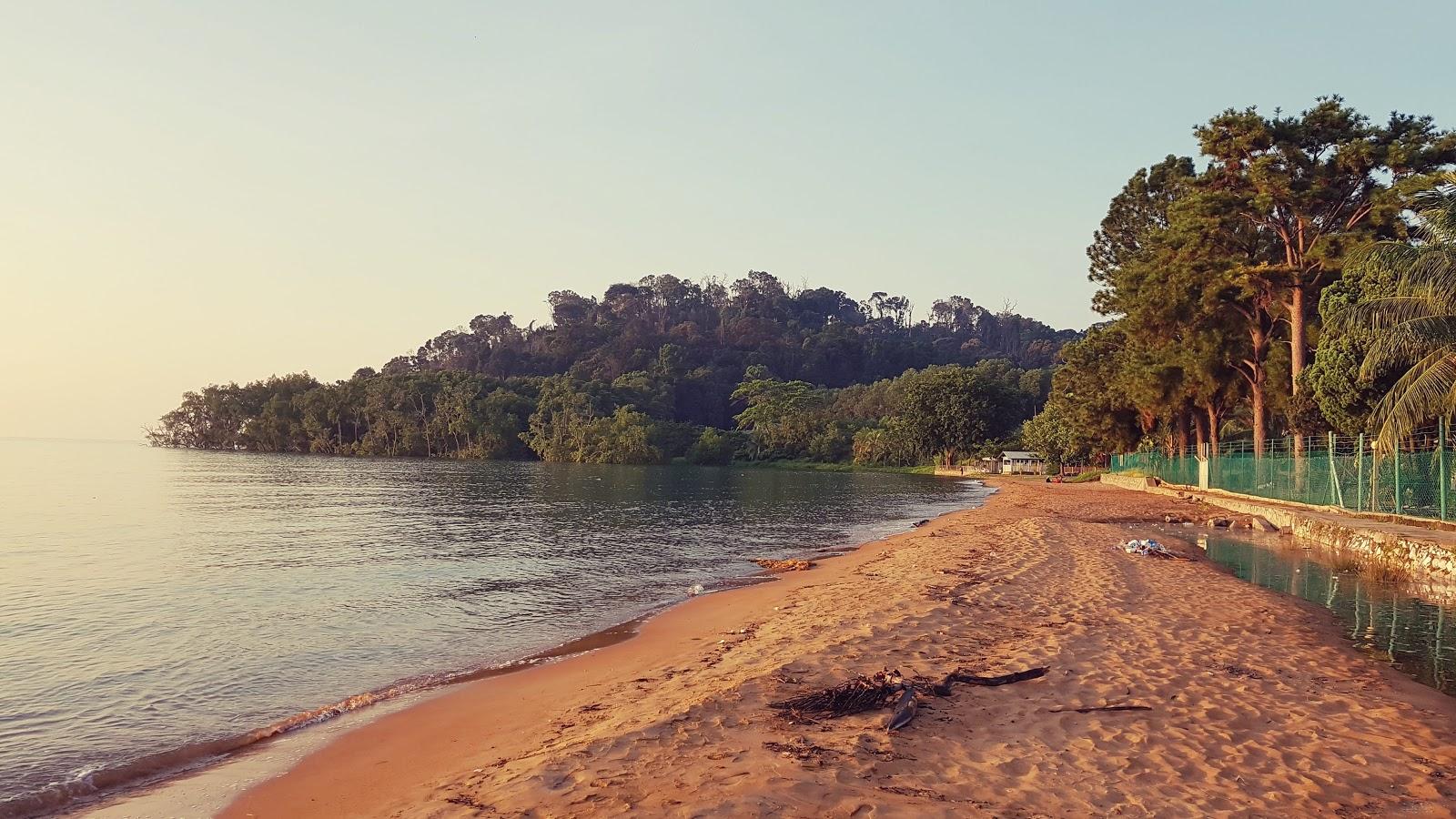 Cermin Beach