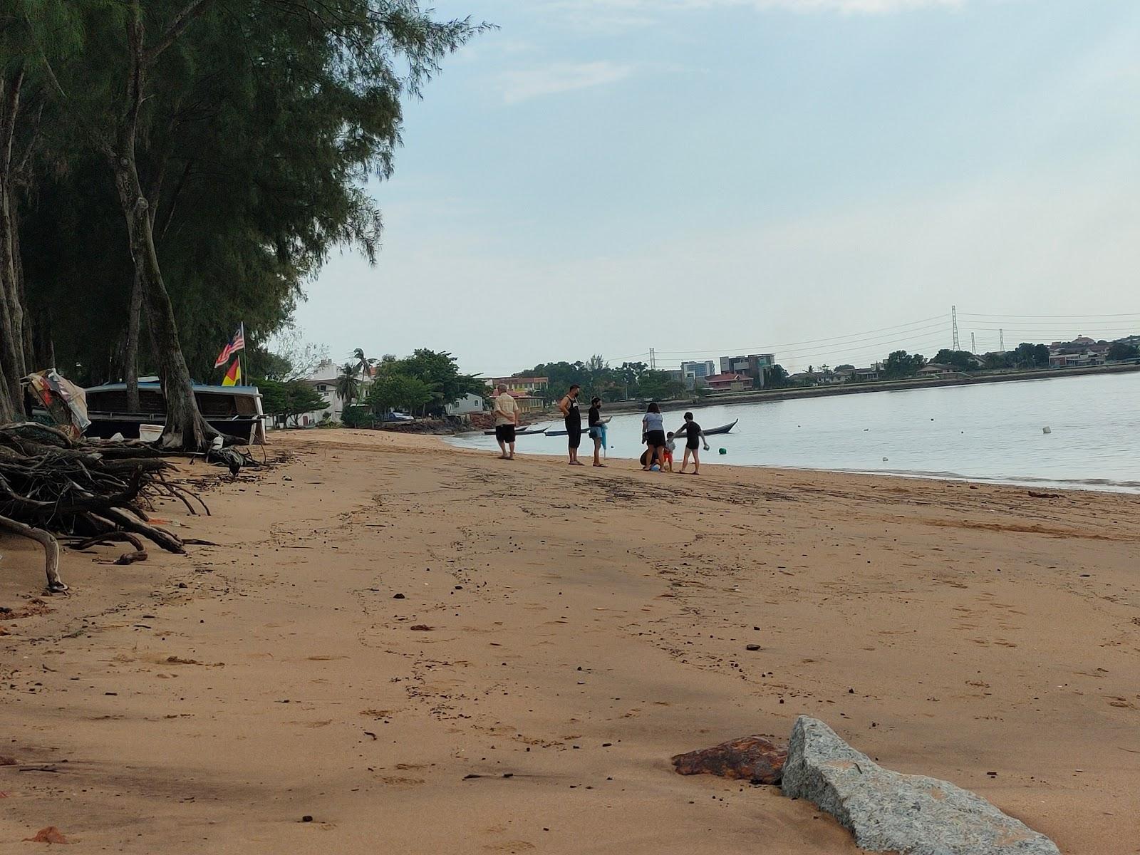 Tanjong Gemok Beach