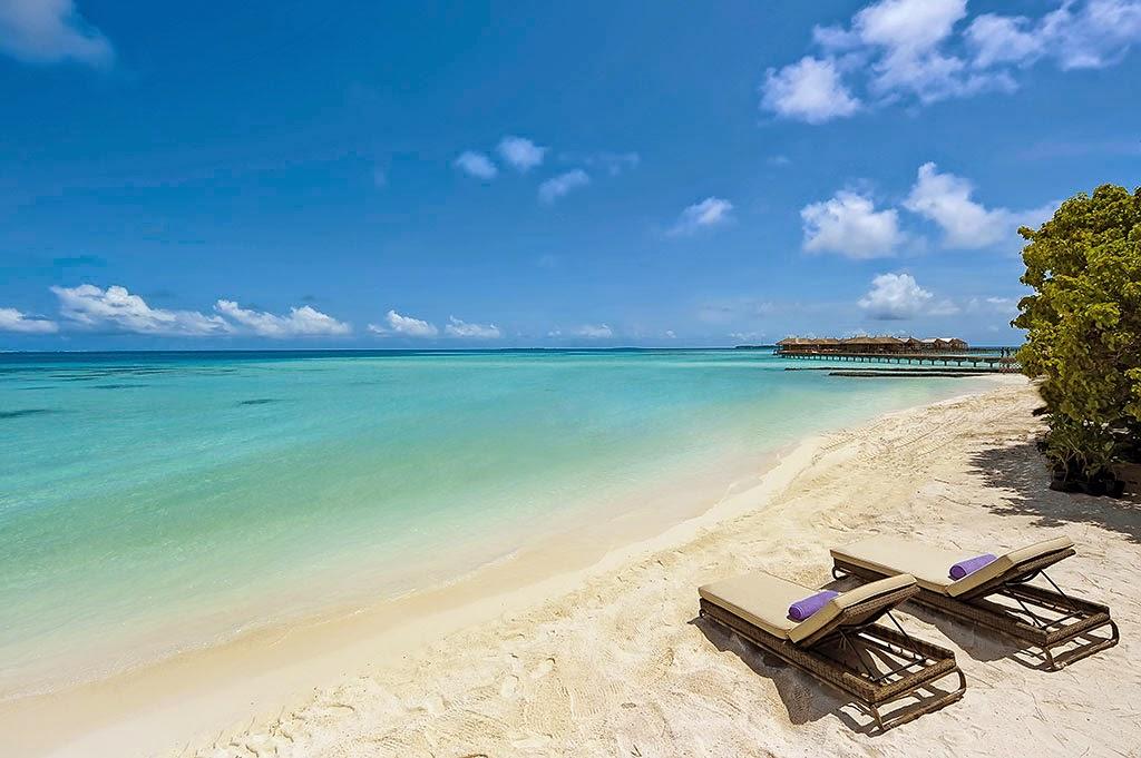 Constance Moofushi