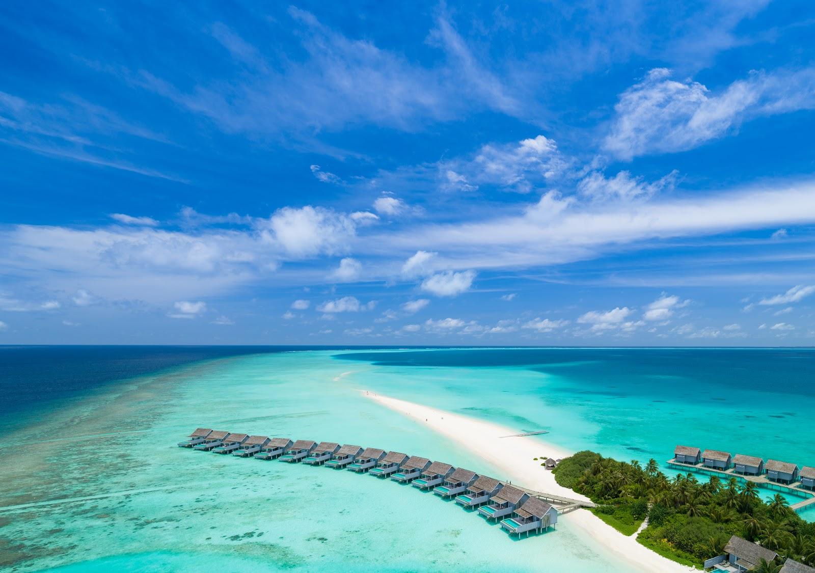 Kuramathi Resort Island