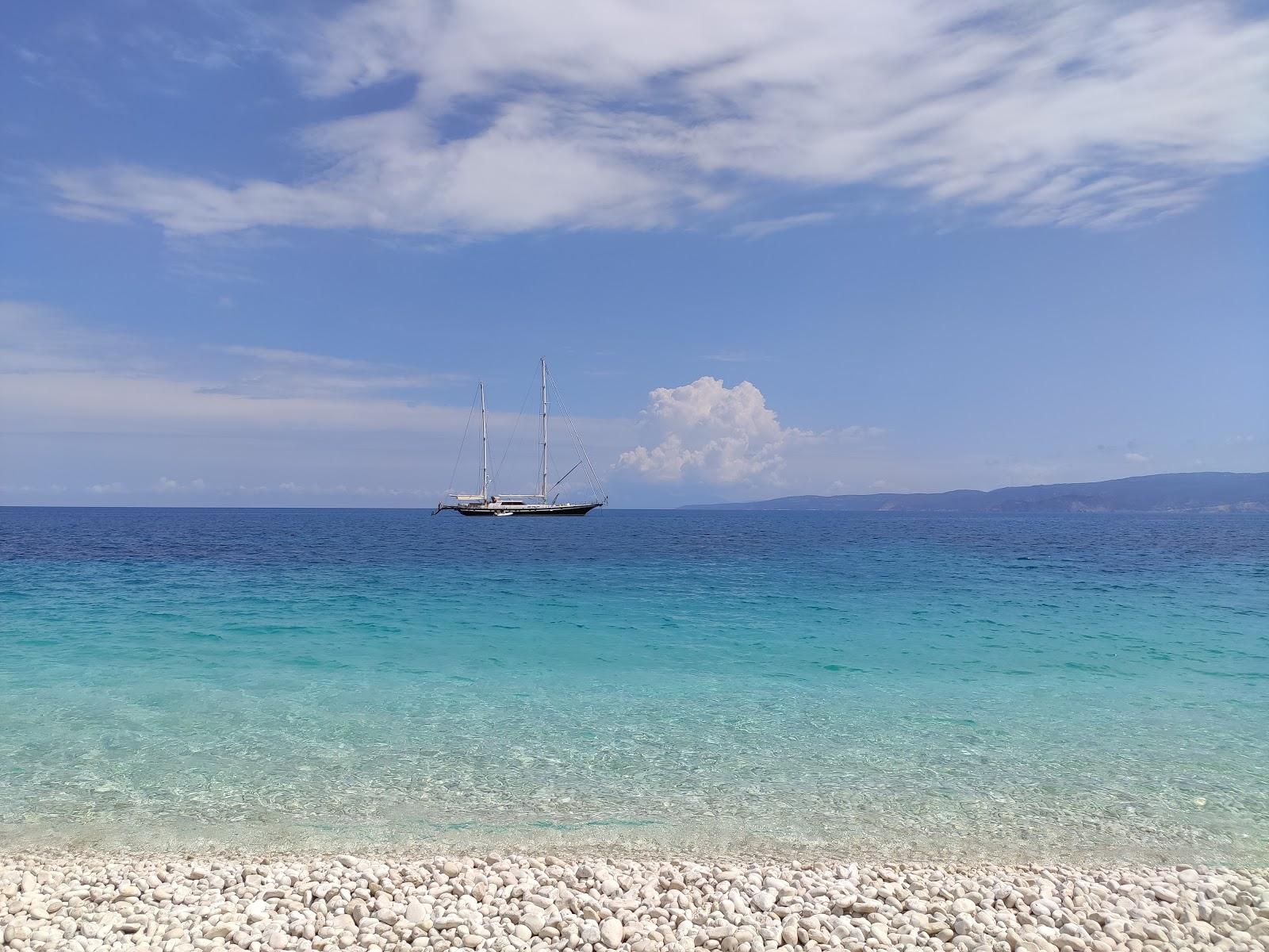 Fteri beach