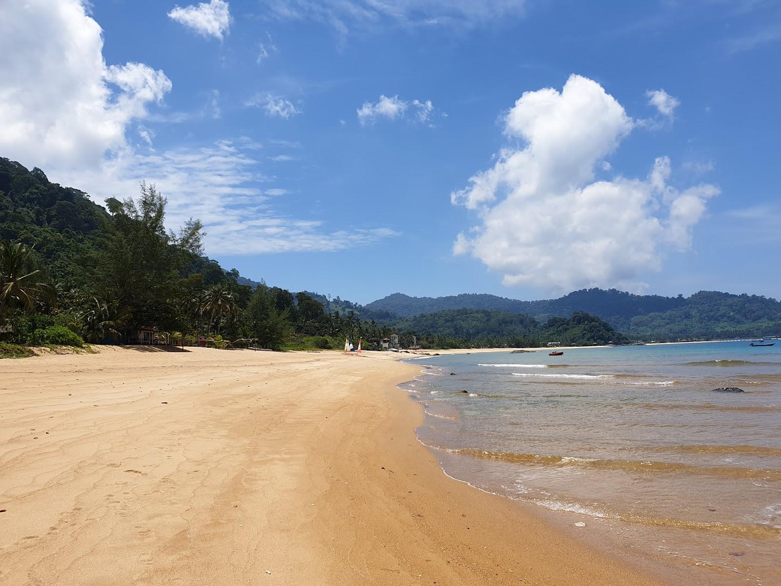 Pantai Kampung Juara