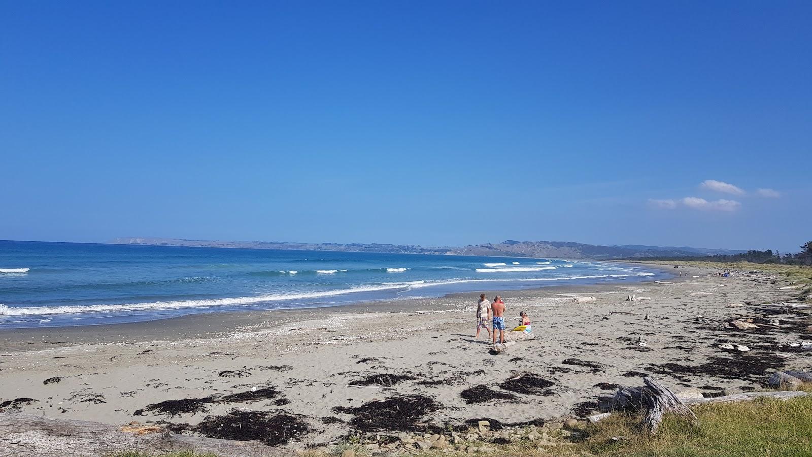 Mahanga Beach