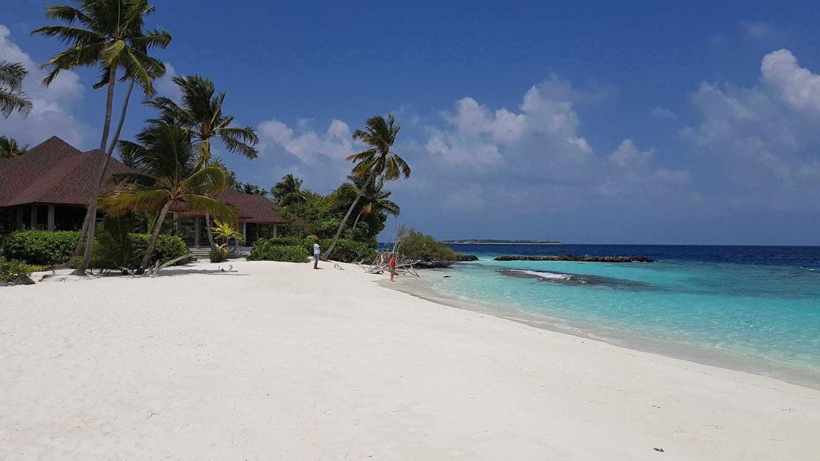 Dhigali Island Beach
