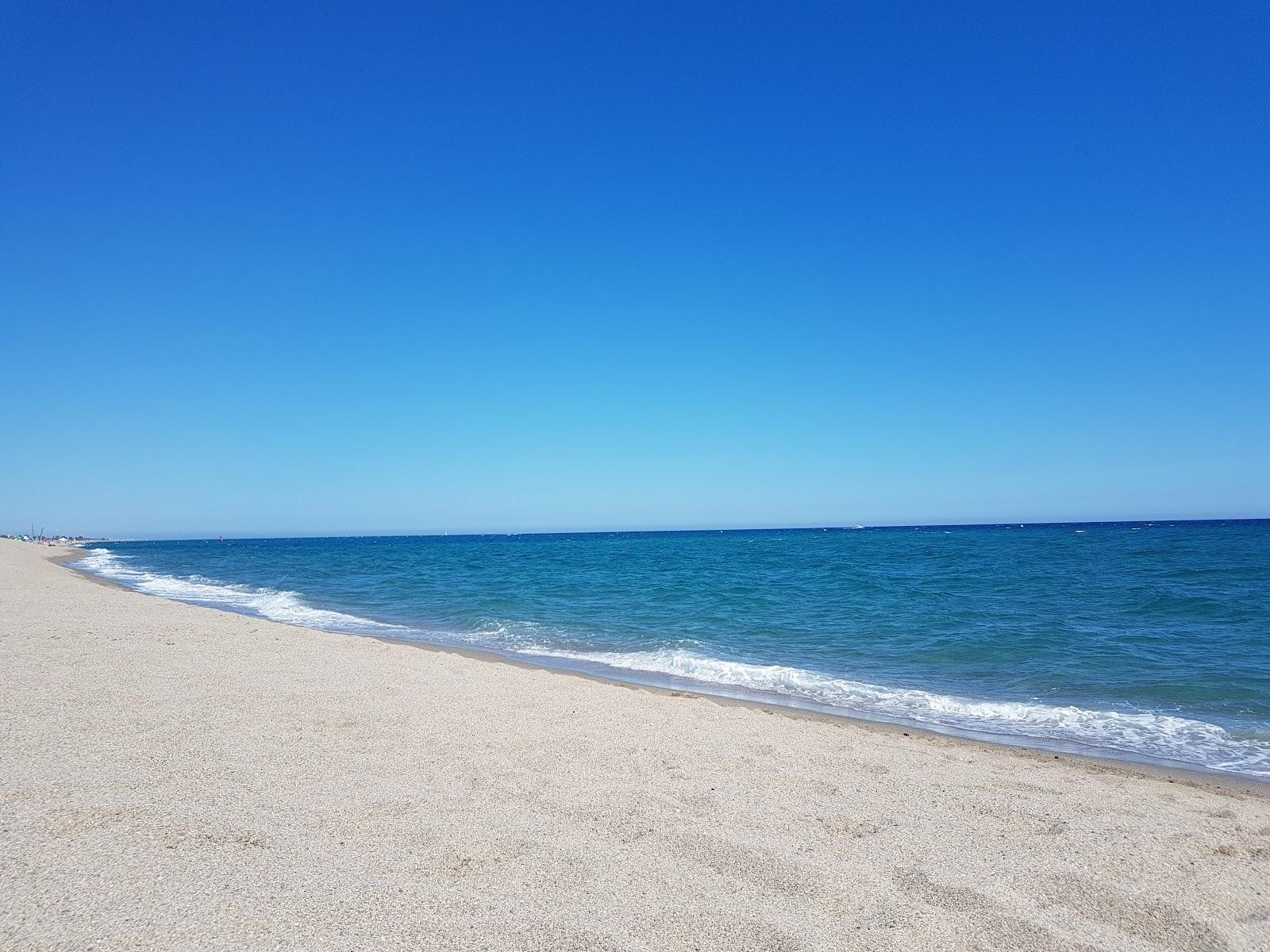 Pins beach