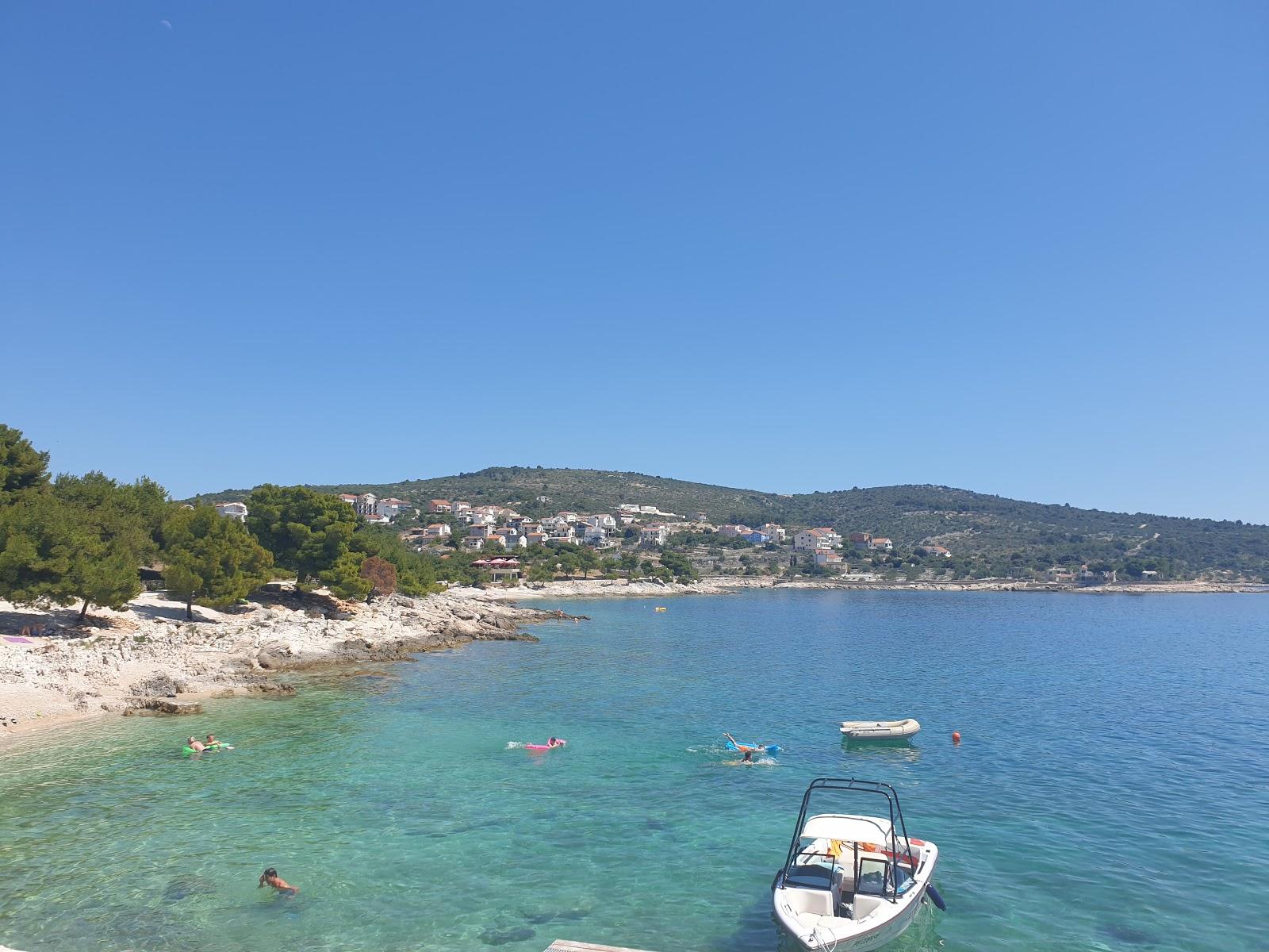 Dolac II beach