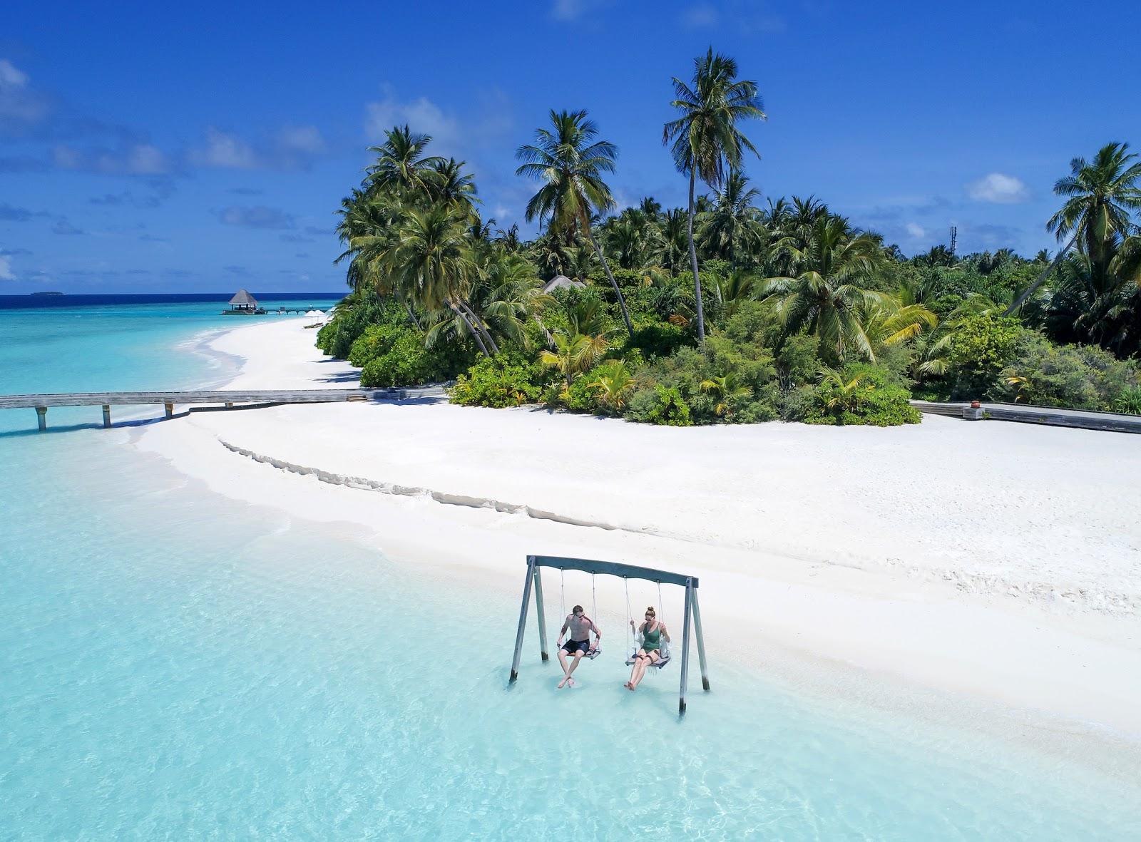 Kihavah huravalhi Island Beach