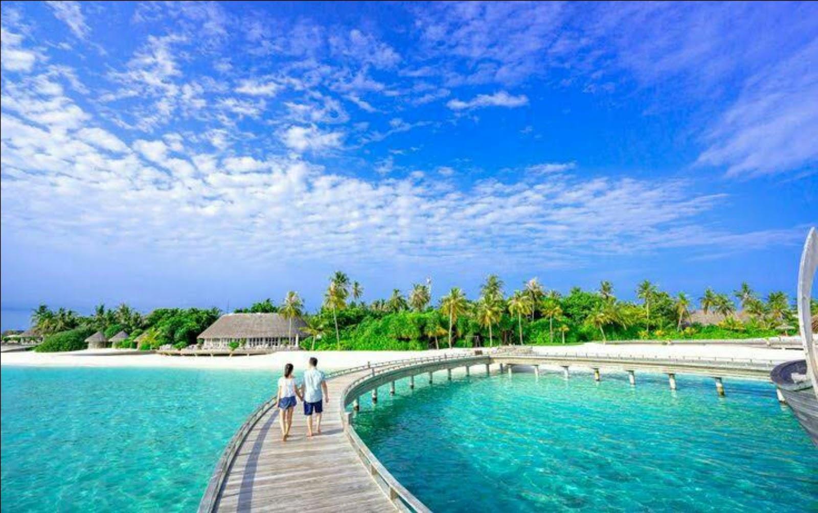 Milaidhoo Island Beach