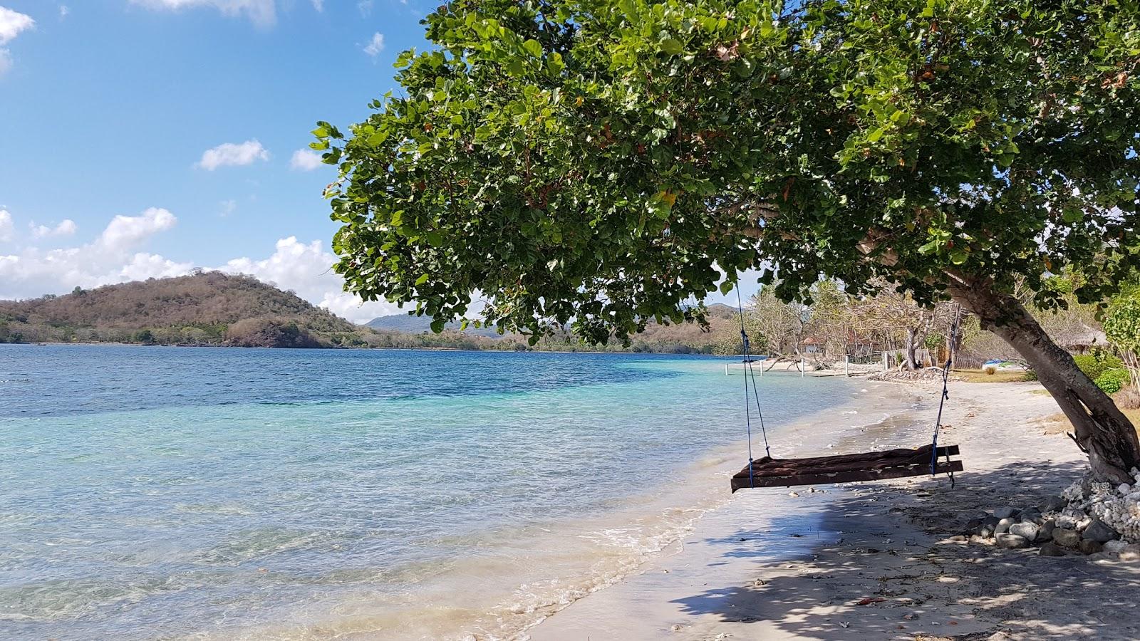 Gili Asahan Pearl Beach