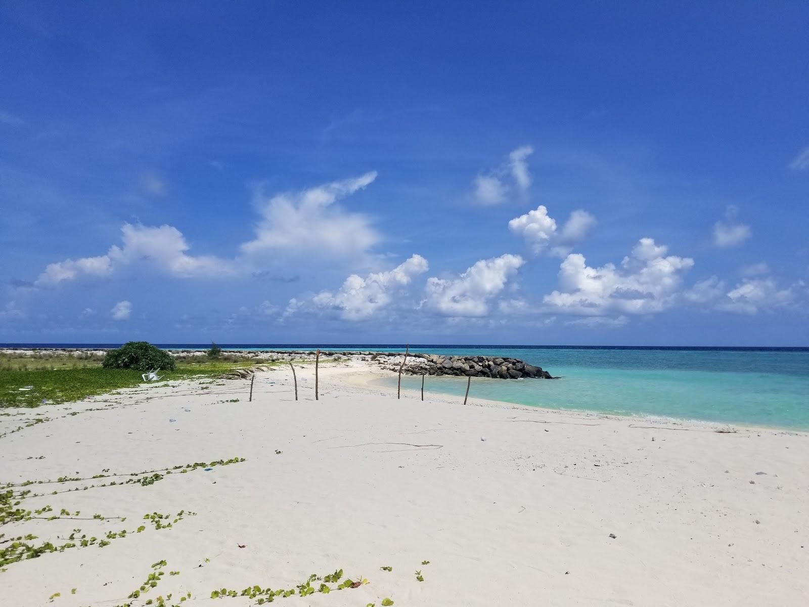 Velidhoo Beach