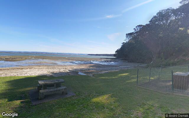 Green Bay / Karaka Park