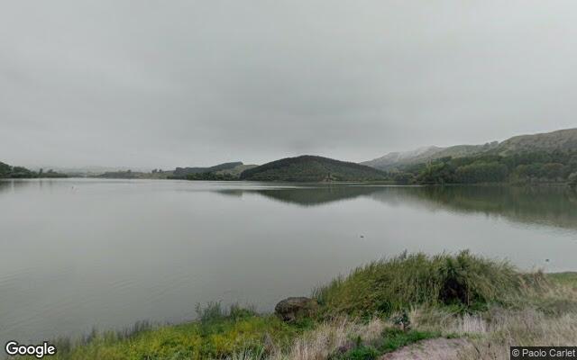 Lake Tutira at camp ground