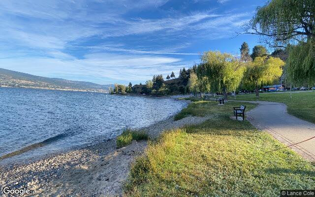Lakeshore Drive North Beach- Crescent Beach