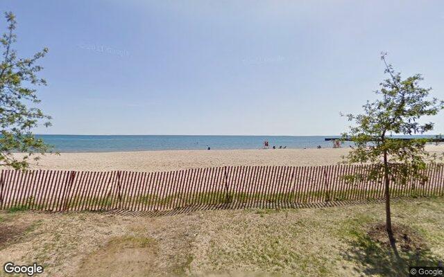 Lee Street Beach