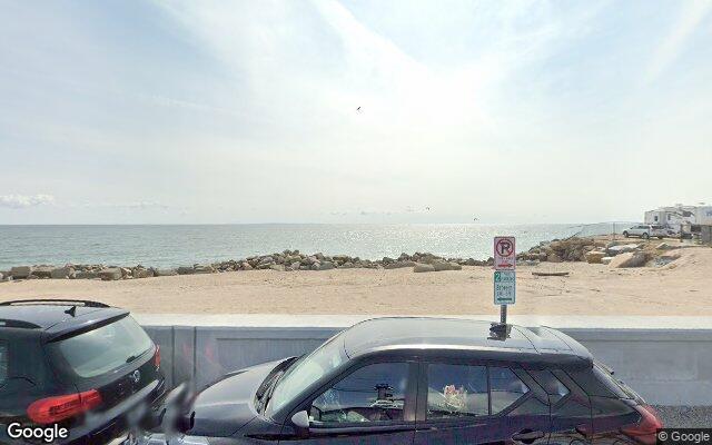 Matunuck Town Beach