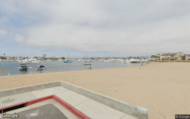 Newport Bay-10th Street Beach