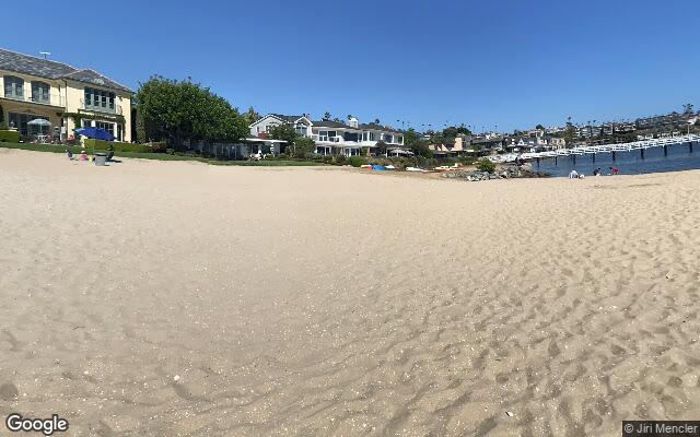 Newport Bay-Bayside Drive Beach
