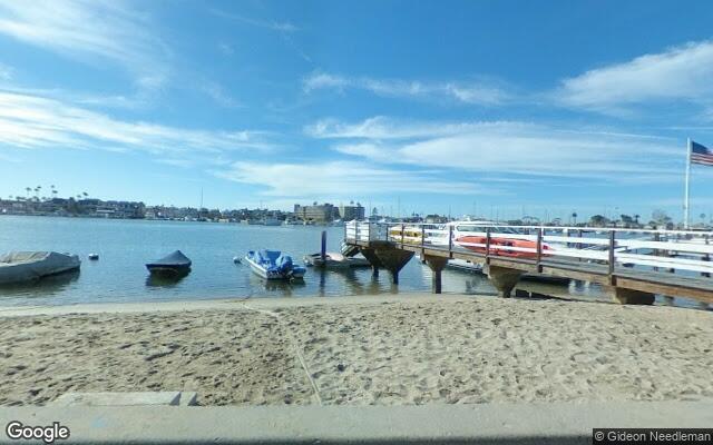 Newport Bay-Garnet Avenue Beach