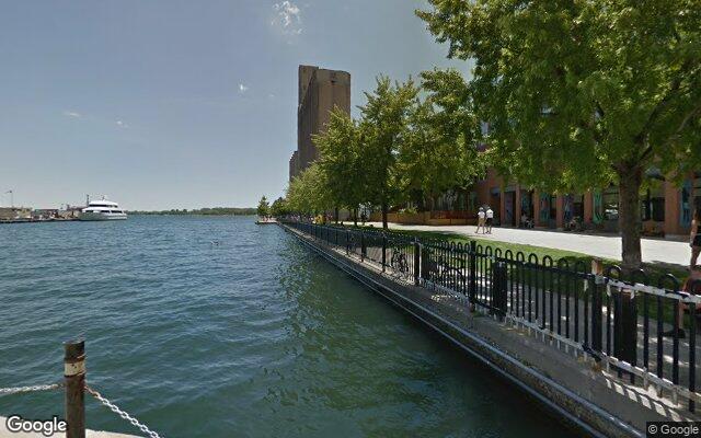 Bathurst Quay