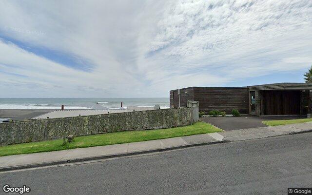 Oakura Beach at Opp. surf lifesaving club