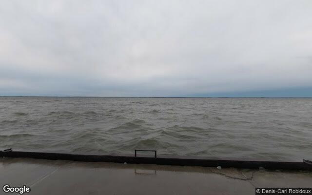 Plage du parc Baie du village Beach (quai fédéral)