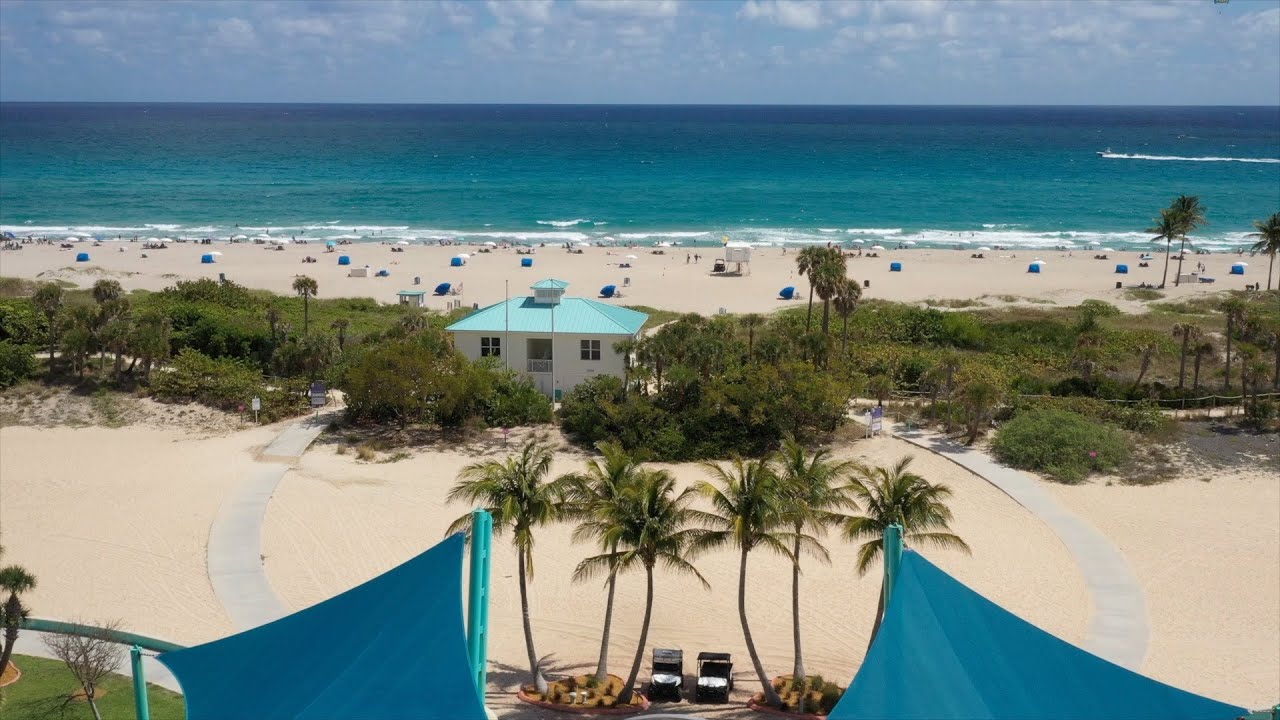 Riviera Municipal Beach