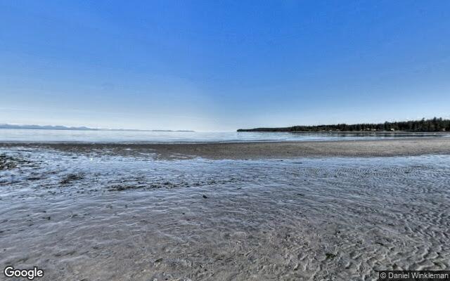 Saratoga Bathing Beach - Centre