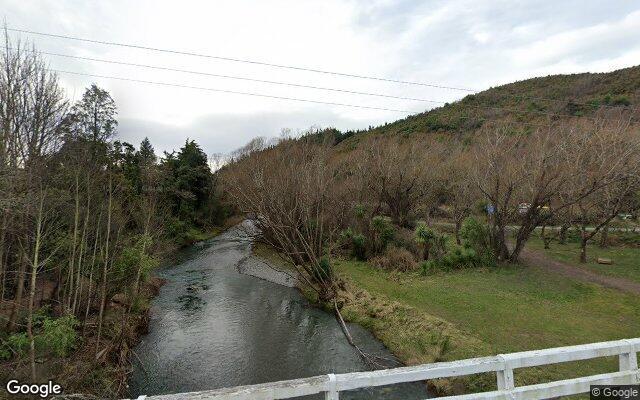 Selwyn River at Whitecliffs Road