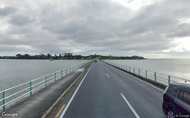 Tauranga Harbour at Rangataua Bay, Maungatapu Bridge