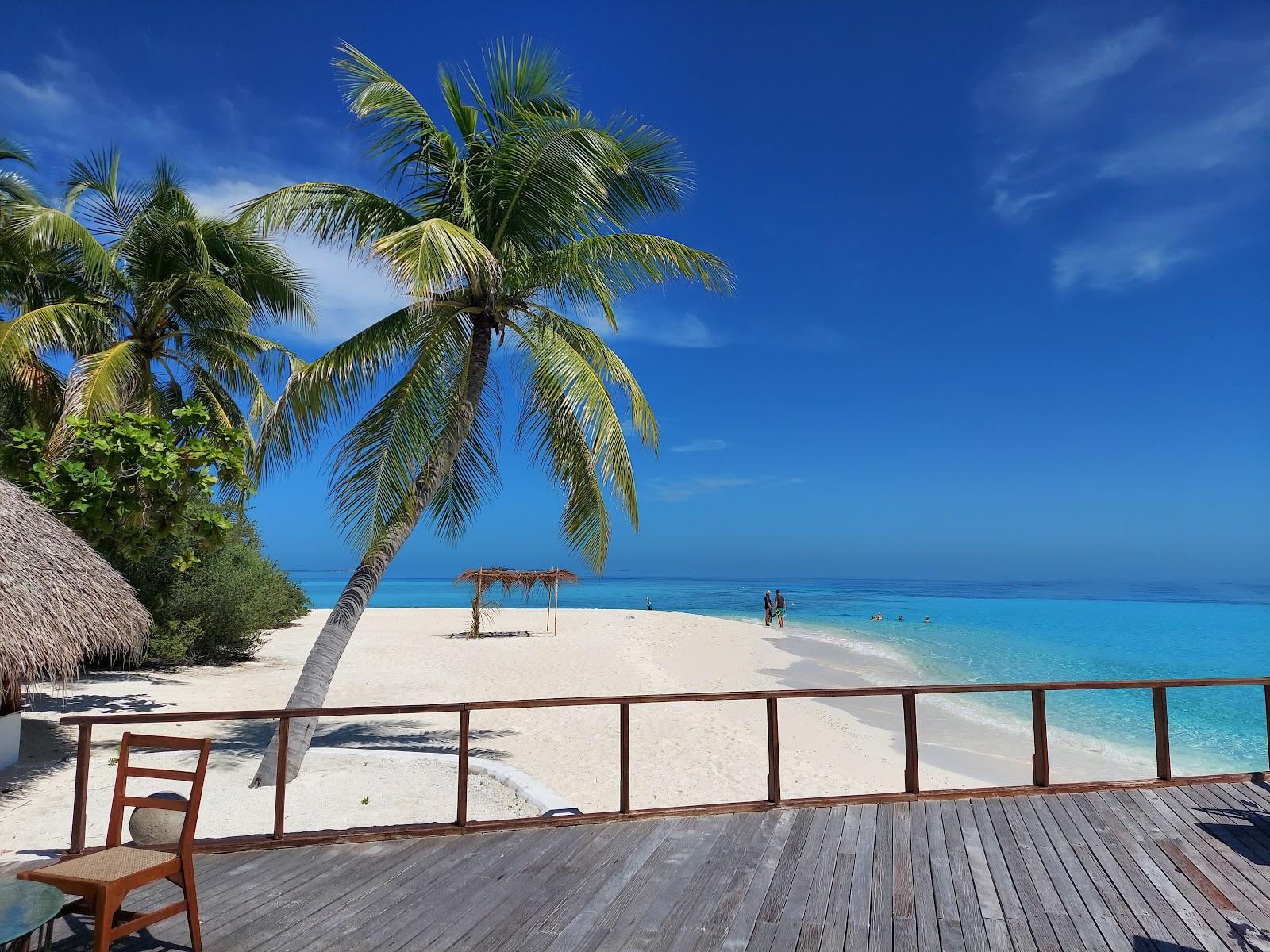 Makunudu Resort Island