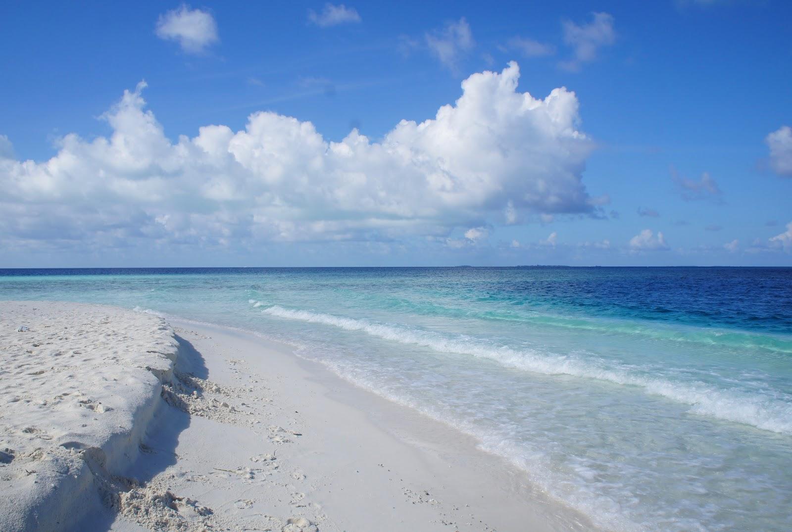 Asdhoo Sandbank