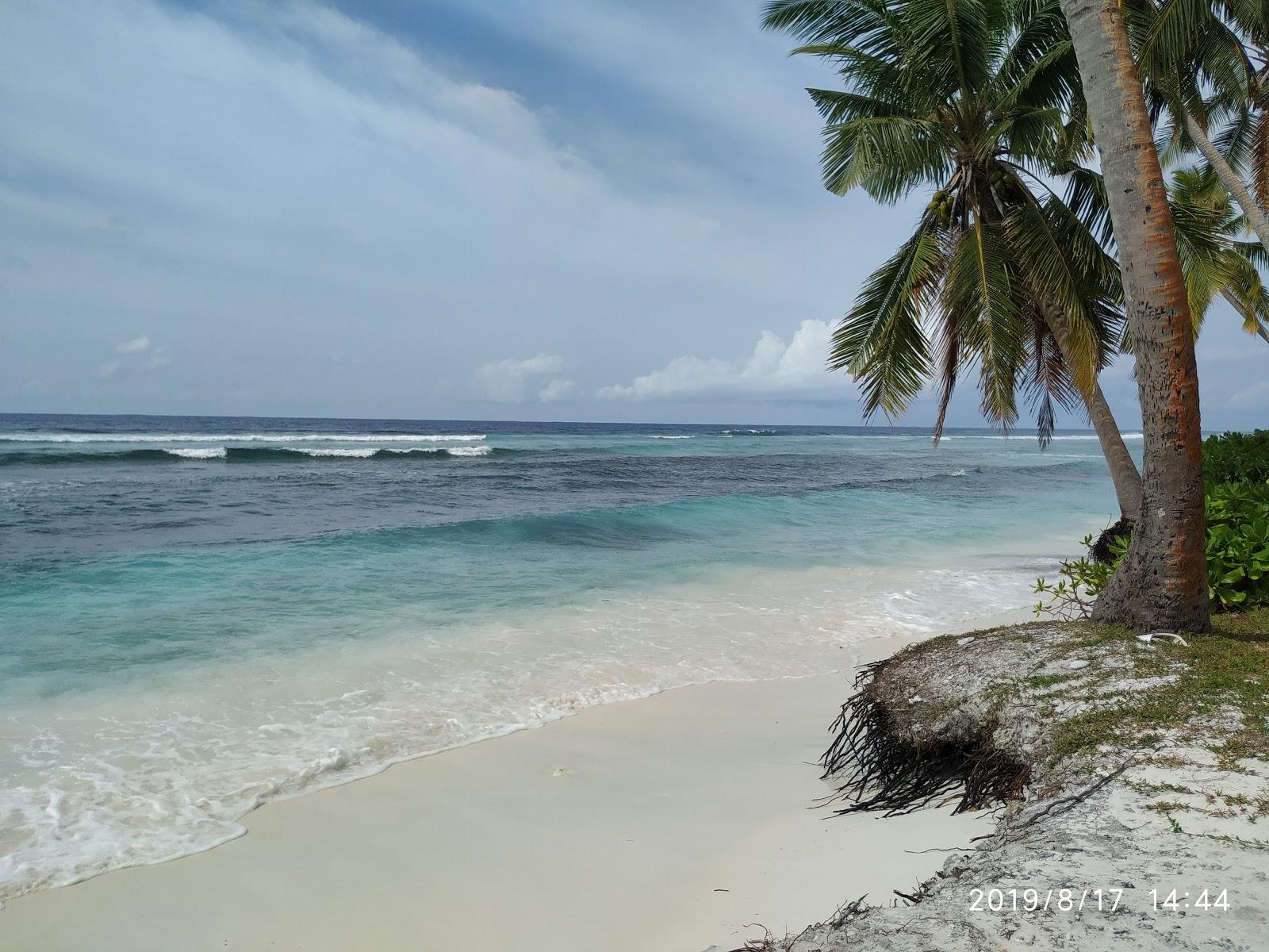 Meedhoo Beach