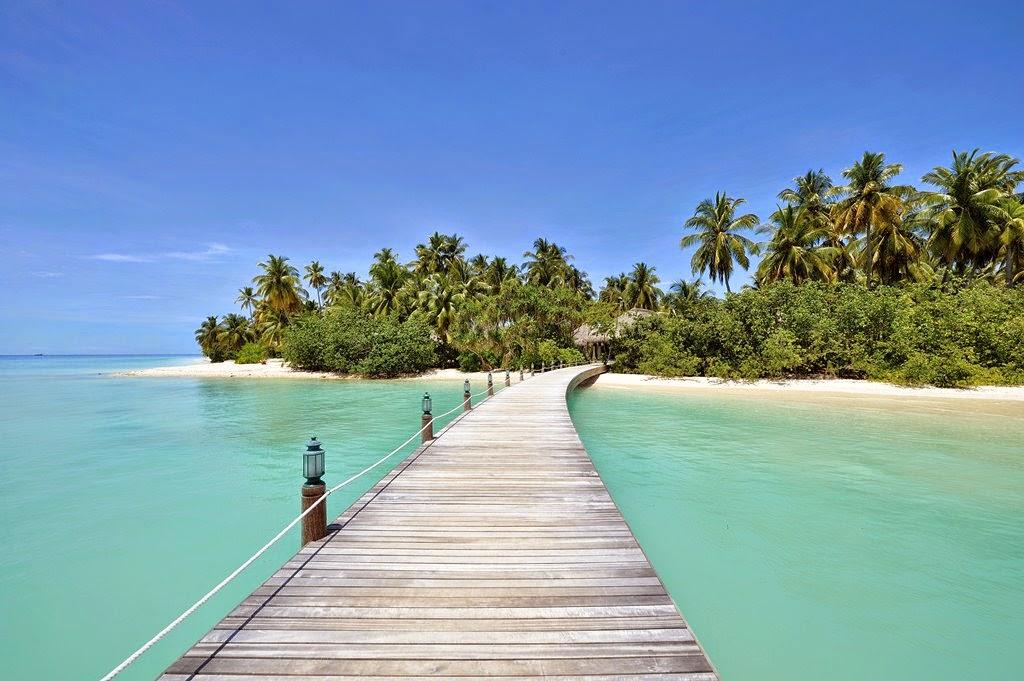 Maguhdhuvaa Resort Beach