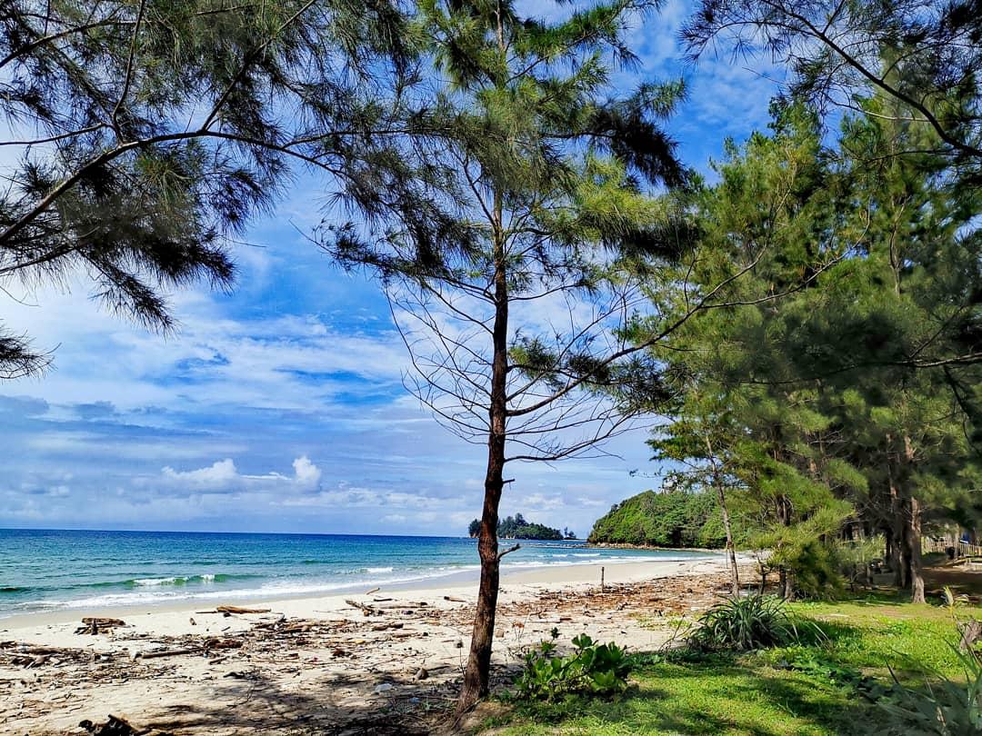 Bavang Jamal Beach